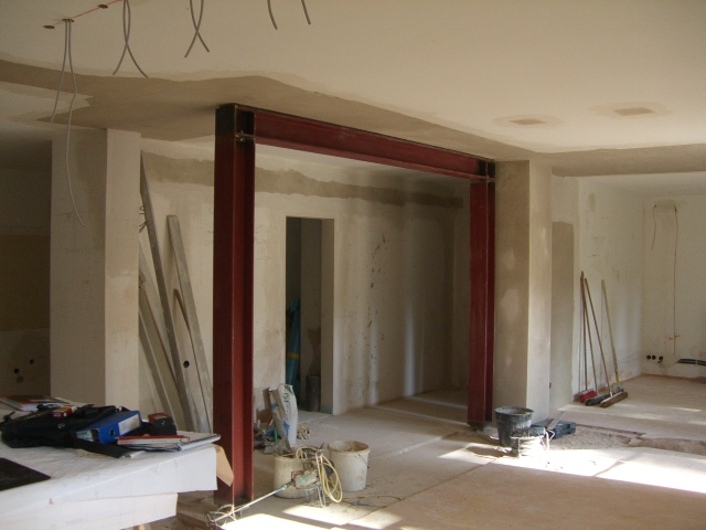 Stahltr&auml;ger zur Verst&auml;rkung eingezogen